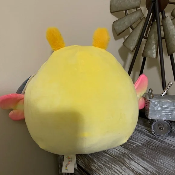 Your offer will be accepted! Brand New 💛🦋 Miry Squishmallow - Picture 7 of 8